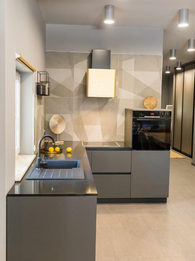 Magnolia - Modern Apartment Near City Center And Sea Porec Exterior photo
