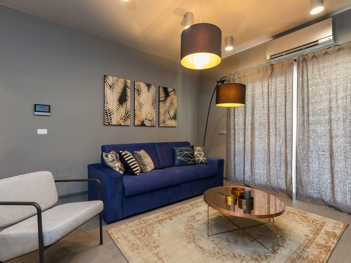 Magnolia - Modern Apartment Near City Center And Sea Porec Exterior photo